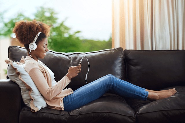 best jobs 15 year olds teen housesitting couch phone headphones