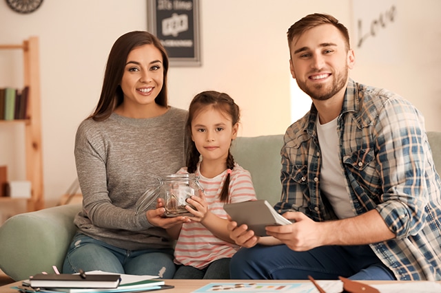 Chase First Banking Review: Bank Account & Debit Card for Kids 11 parents daughter saving