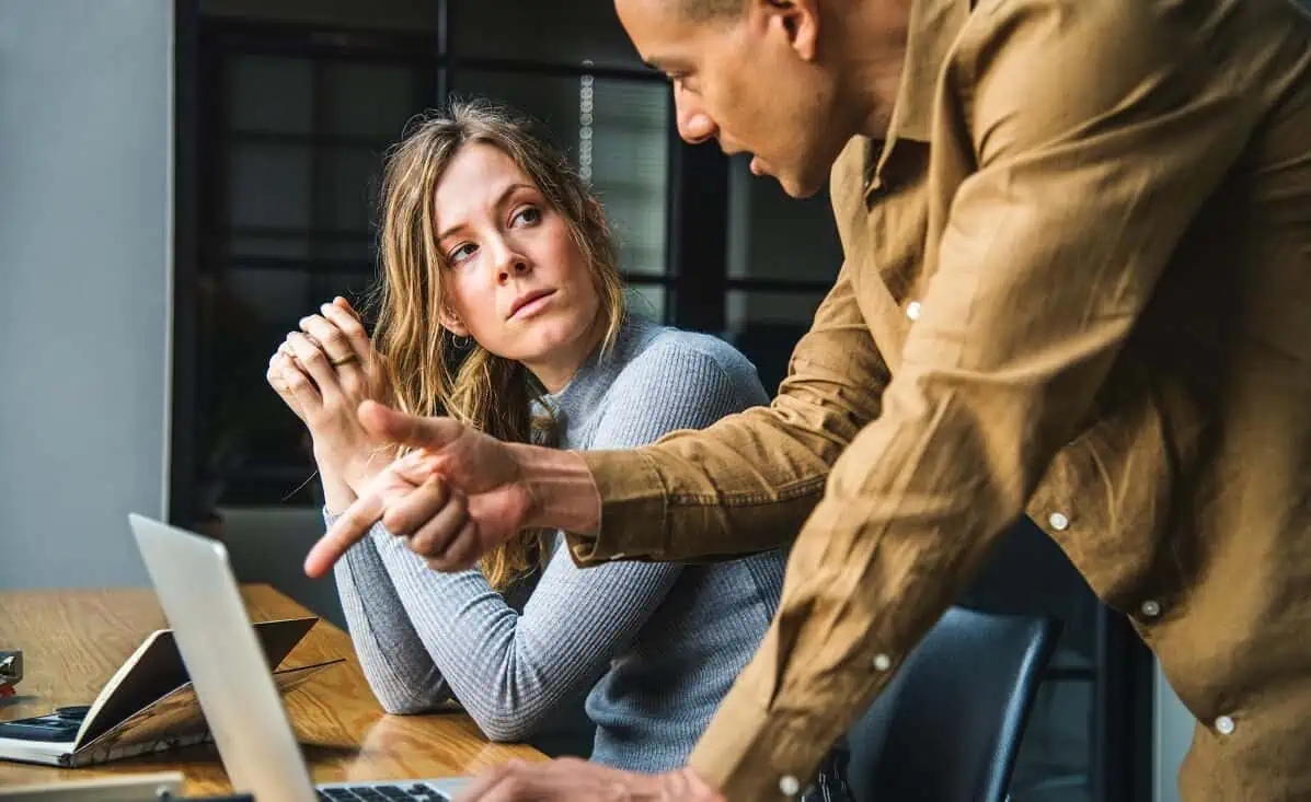 1099 vs w2 contractor employee