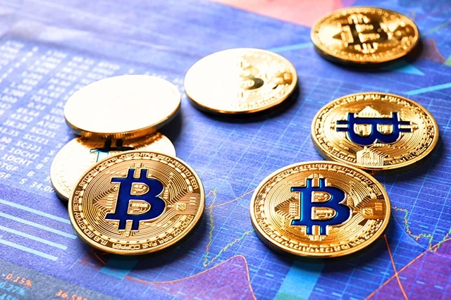 The 15 Best ETFs to Buy for the Rest of 2025 8 bitcoin cryptocurrency small