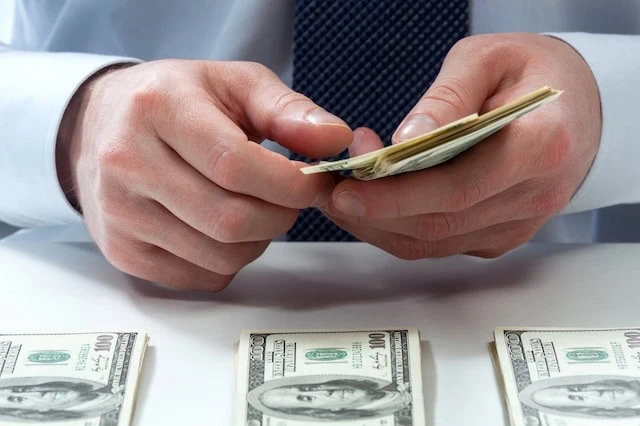 cash withdrawals payment retirement 640