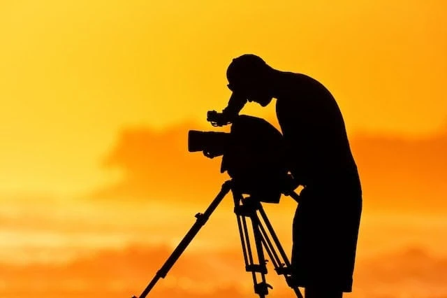 10 High-Paying Jobs You Can Get With 'Vanity Degrees' 4 film television video camera operator job