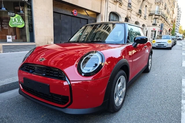 Should You Buy a Car Outright or Finance It? 13 mini cooper car purchase owner