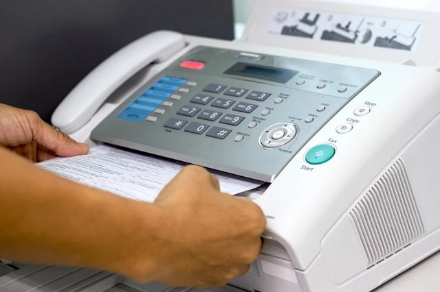 old technology fax machine 640