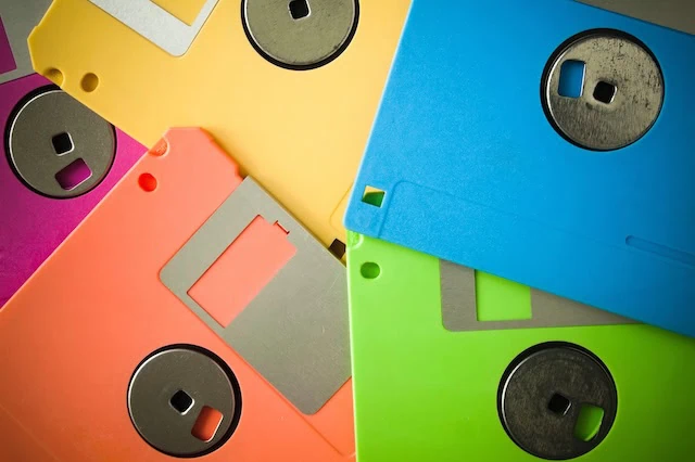old technology floppy disks 640