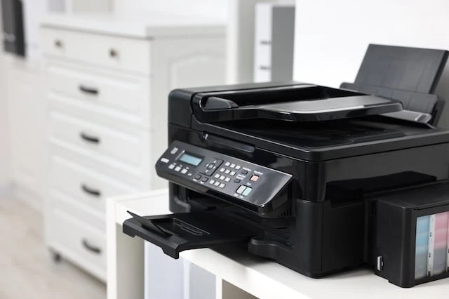 old technology office printer 640