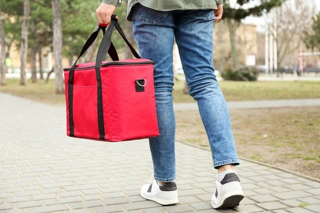 10 Highly Rated Member's Mark Products to Add to Your Shopping List 5 red tote insulated delivery bag 640