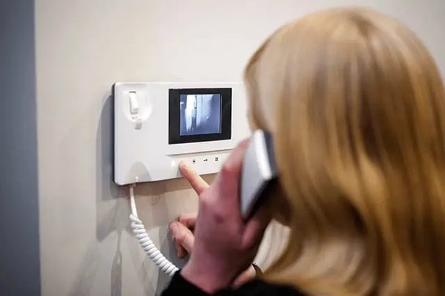 resident apartment video intercom system