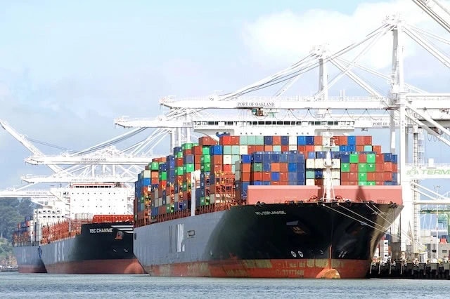 How Do the Trump Tariffs Work Now? 2 shipping freight container import export 640