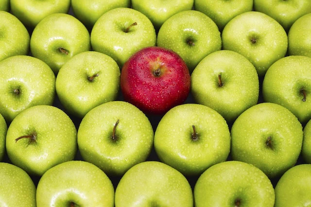 Don't Make These 7 Mistakes When Choosing a Financial Advisor 2 top best pick green apples financial advisor